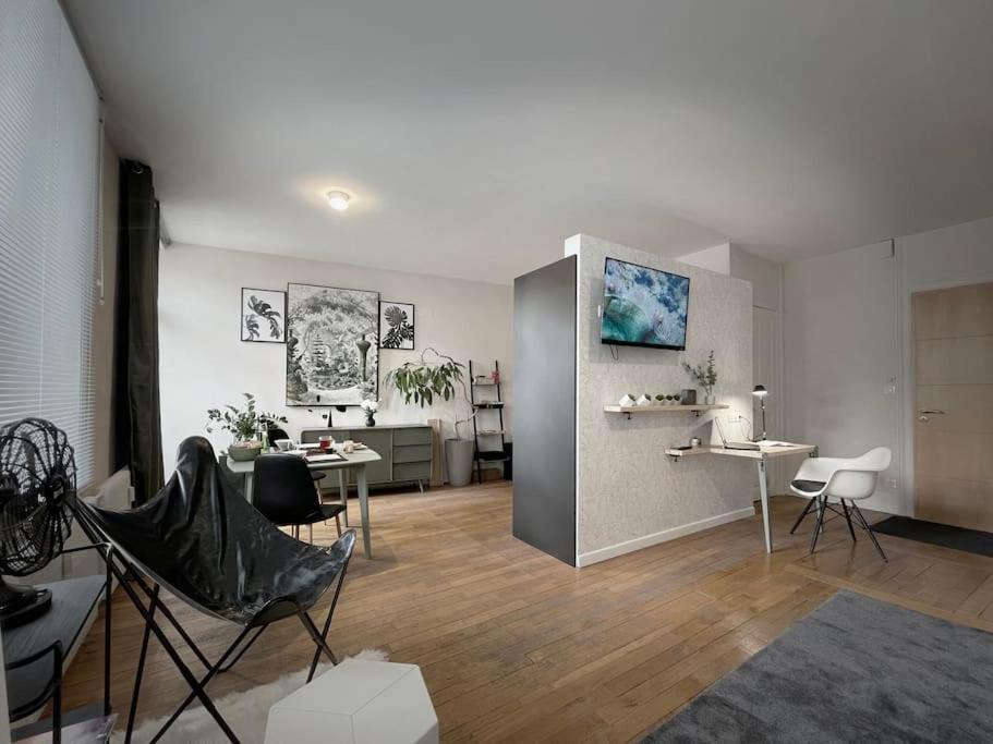 Grand Studio Confortable Situe En Centre Ville Gérardmer Extérieur photo